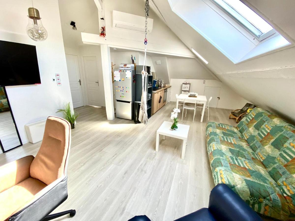 Appartement Vue Sur Les Etoiles Шарлевиль-Мезьер Экстерьер фото