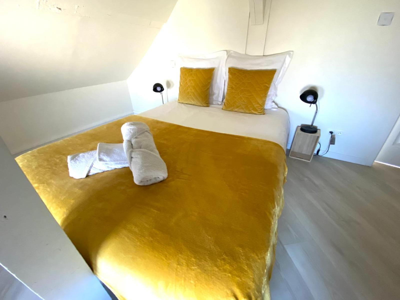 Appartement Vue Sur Les Etoiles Шарлевиль-Мезьер Экстерьер фото
